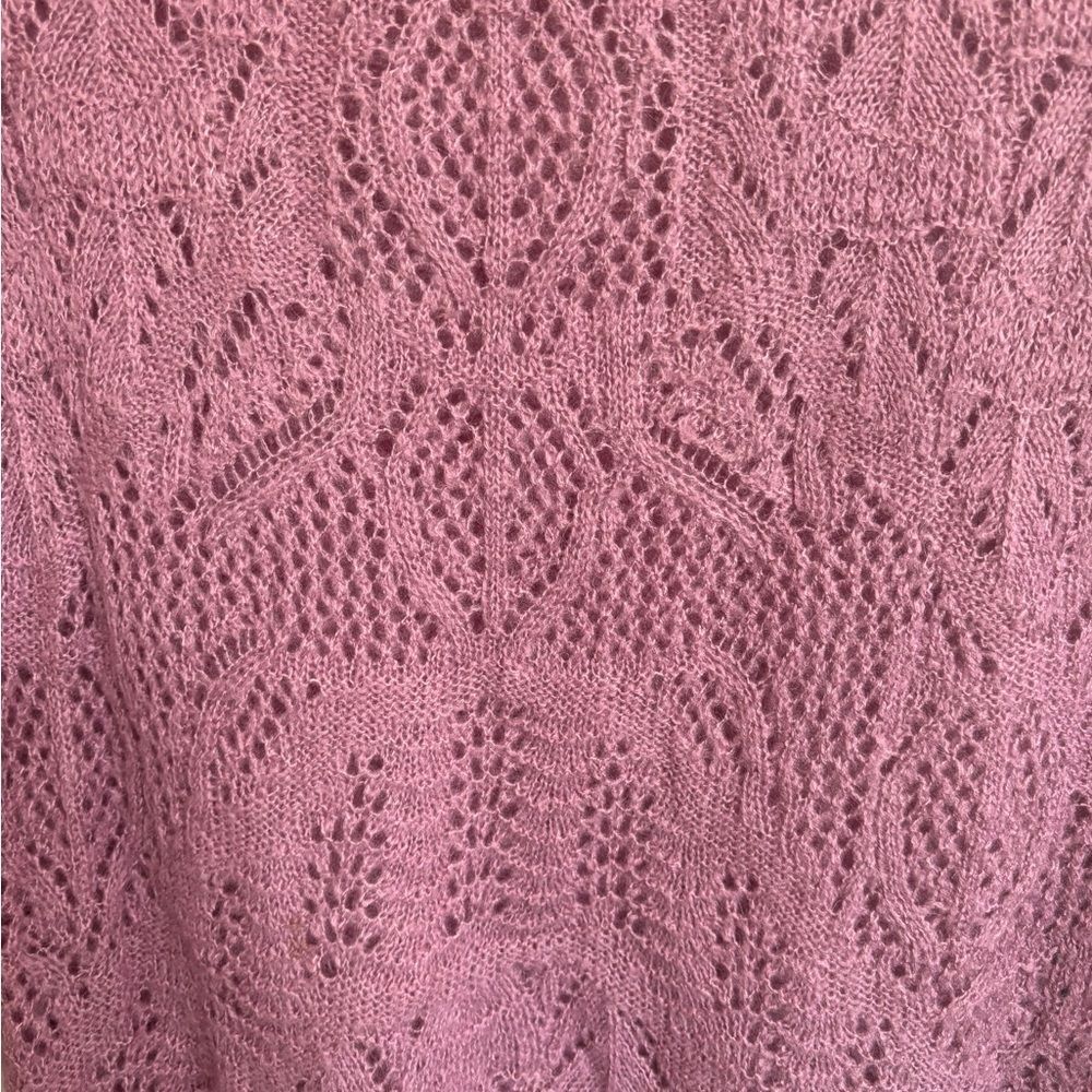 Mauve colored sweater - Picture 2 of 5